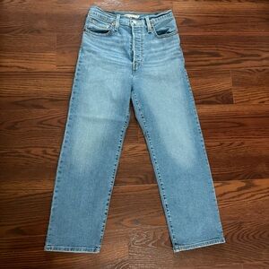 Levi’s Ribcage Straight Ankle Women's Jeans - Light wash - Size 28